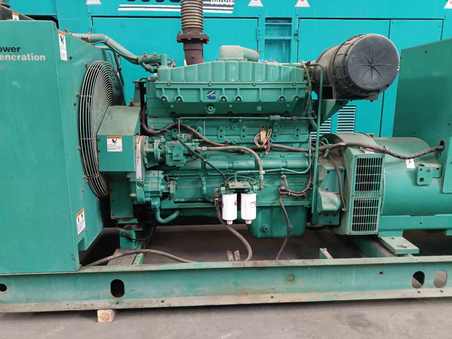 振兴过载会对 600kW 柴油发电机组造成哪些损害？